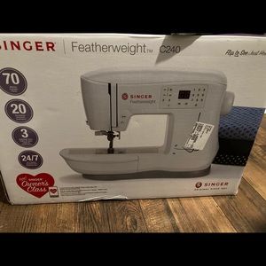 Singer Featherweight